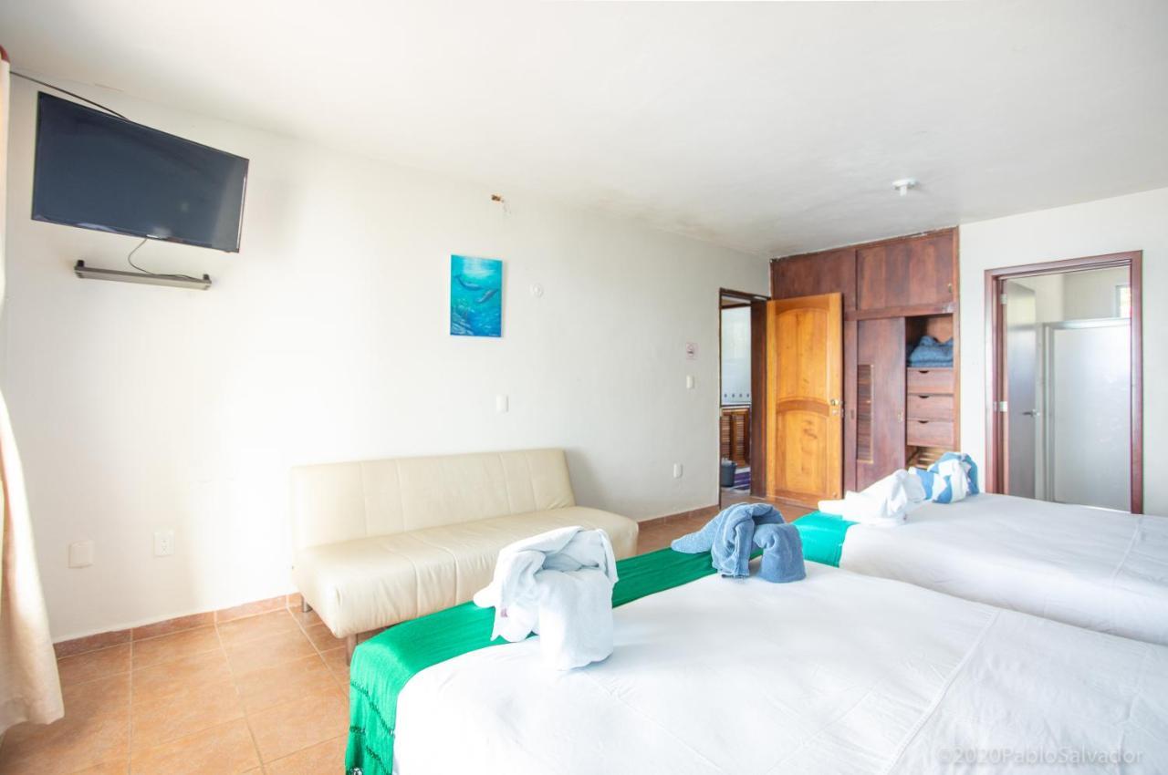 Casa Sol y Luna Bacalar Bed and Breakfast Exterior foto