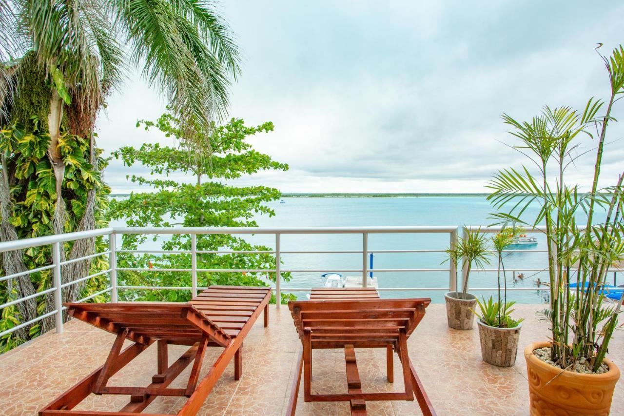 Casa Sol y Luna Bacalar Bed and Breakfast Exterior foto